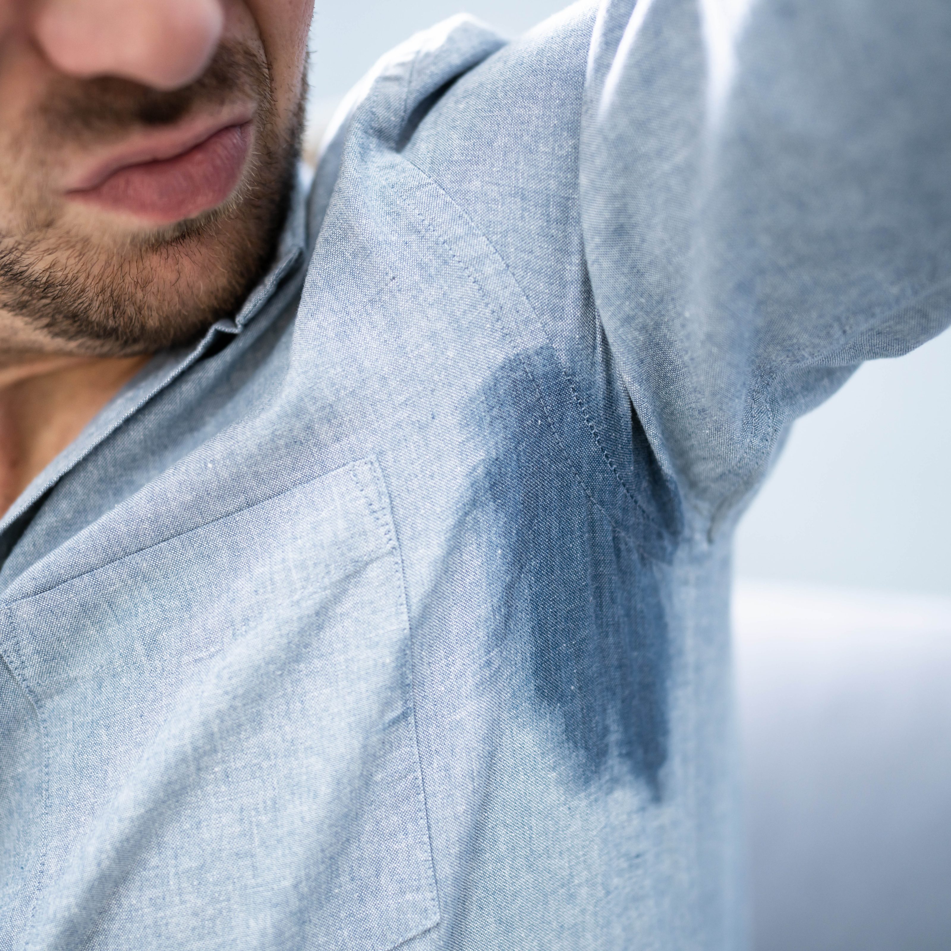 Schwitzen Hyperhidrosis | VIACTIV Krankenkasse