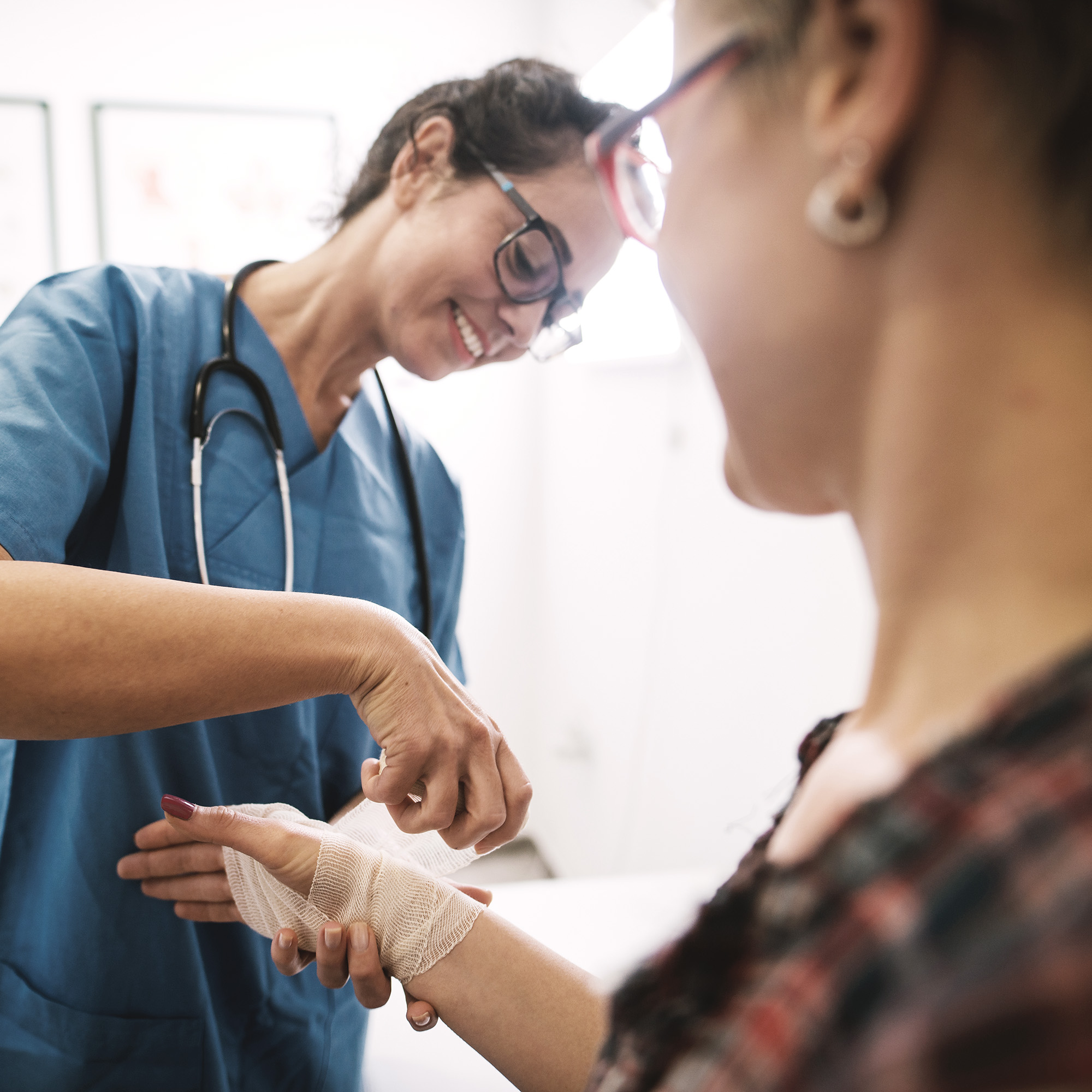 Viactiv-Krankenkasse-Wunden-richtig-versorgen | VIACTIV Krankenkasse