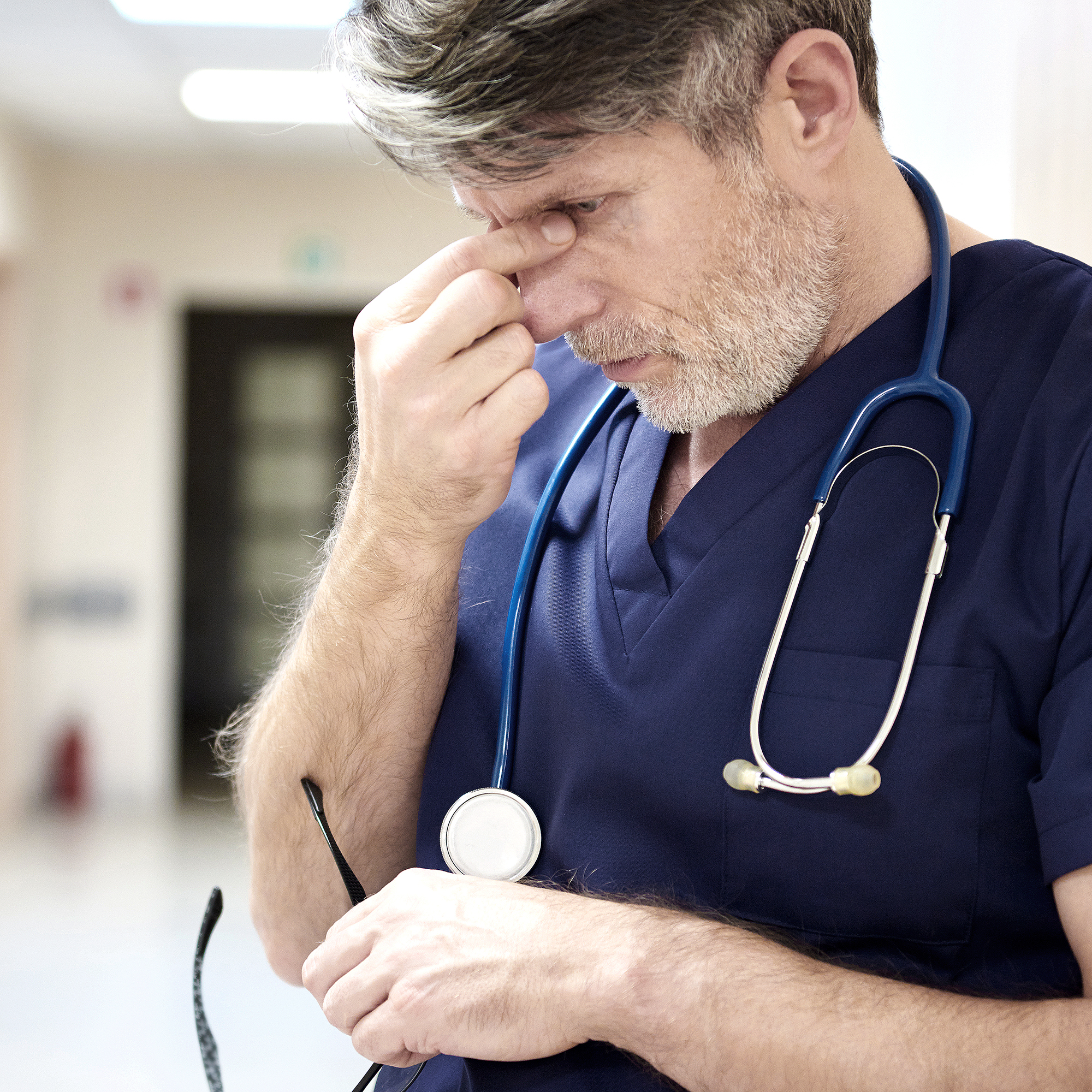 Viactiv-Krankenkasse-Kopfschmerzen-Job | VIACTIV Krankenkasse