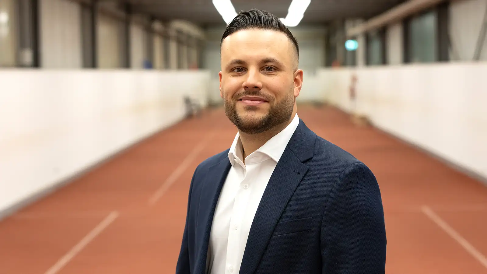 Ein Portrait von Gianluca Asta, Spezialist im Unternehmensvertrieb | VIACTIV Krankenkasse