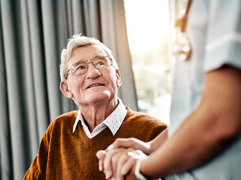 viactiv-krankenkasse-pflege-im heim-800x600 | VIACTIV Krankenkasse