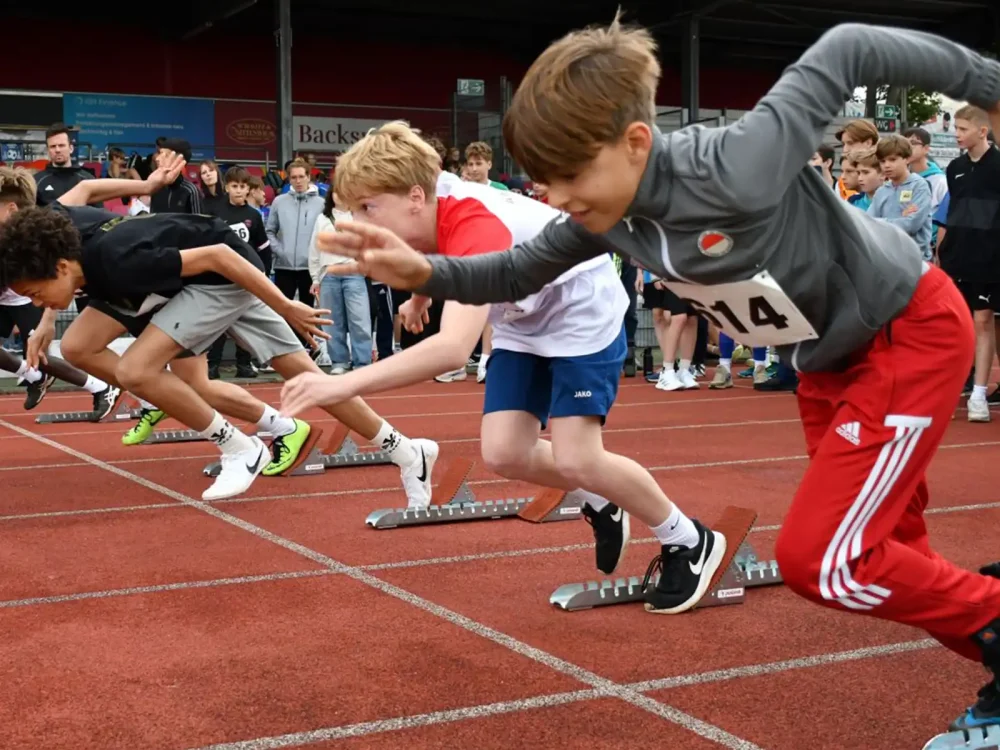 viactiv-krankenkasse-viathletics-leichtathletik-an-koelner-schulen-1600 | VIACTIV Krankenkasse